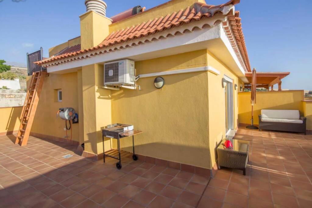 Casa Tres Vistas Luxury Apartment With Stunning Views To The Ocean Puerto de Santiago  Exterior photo
